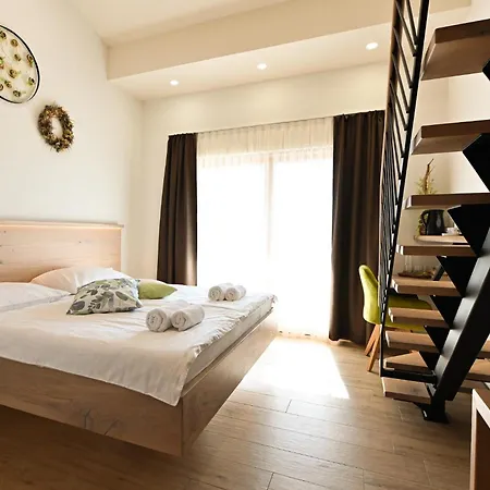Ferjancic Estate * Ajdovscina