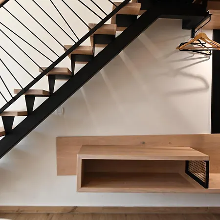 Проживание в семье Ferjancic Estate